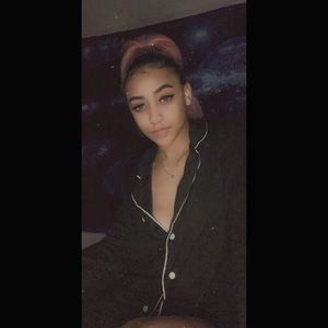 Meet your Posher, Alexandria